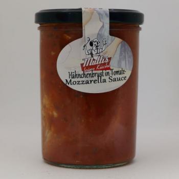 Hähnchenbrust in Tomate-Mozzarella Sauce